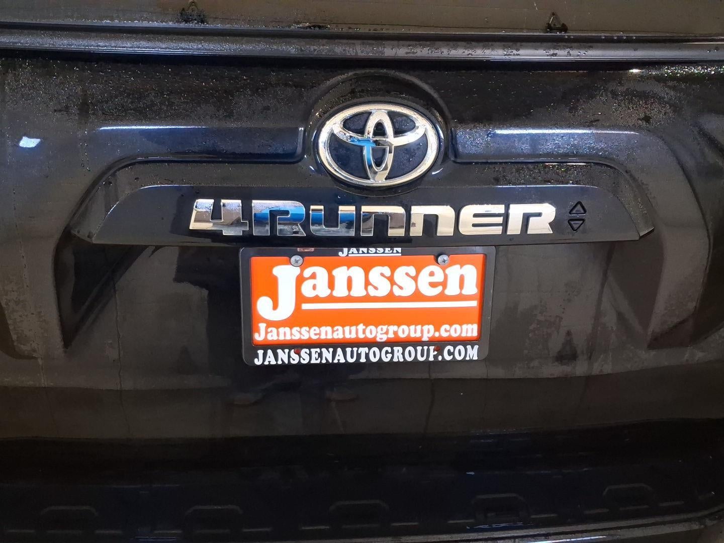 2024 Toyota 4Runner SR5