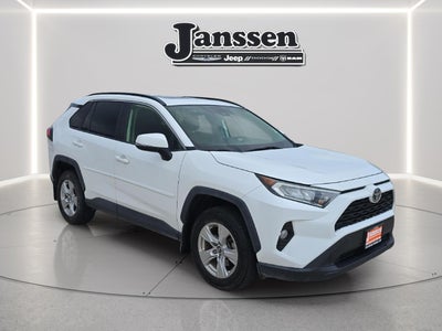 2019 Toyota RAV4 XLE