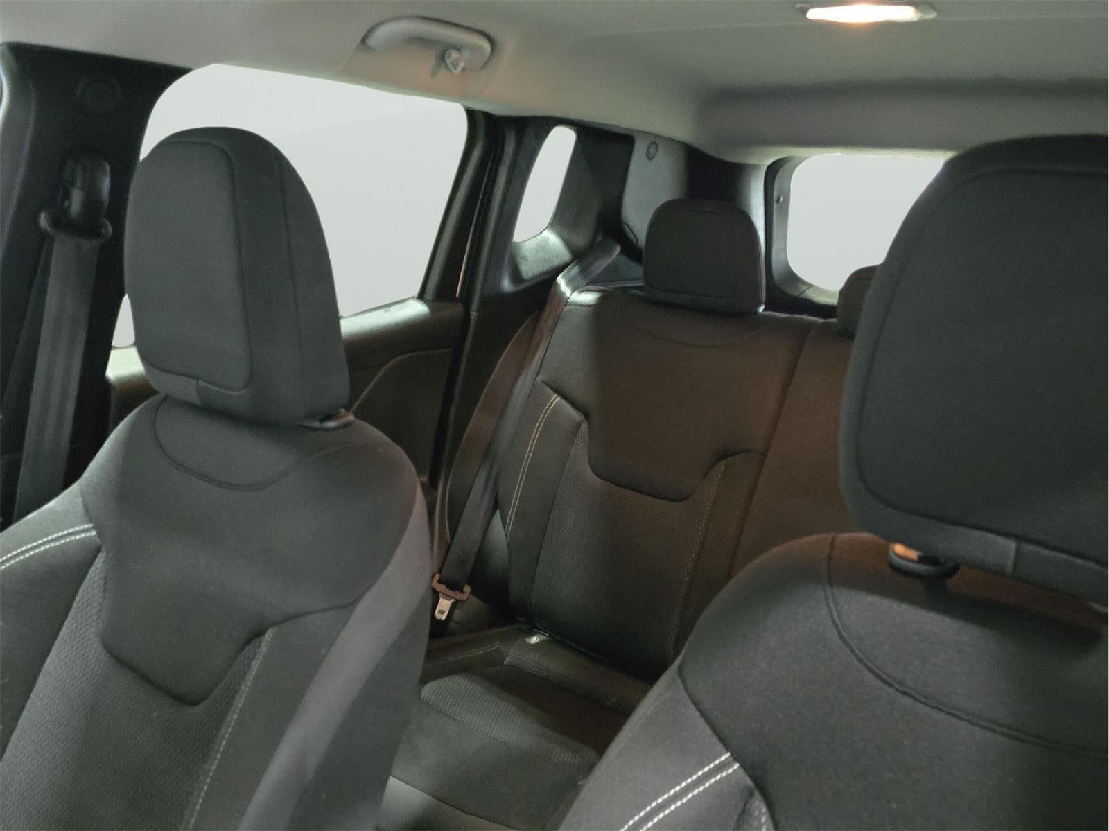 2023 Jeep Renegade Altitude