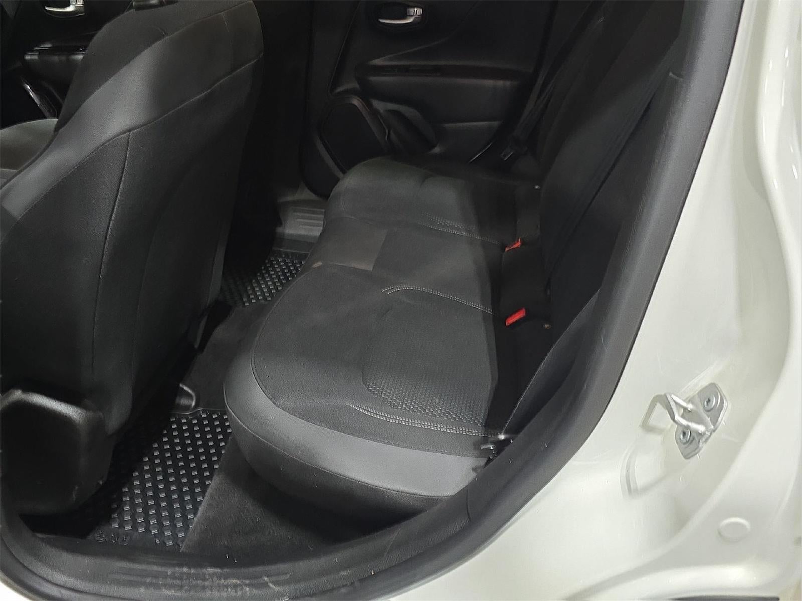 2023 Jeep Renegade Altitude